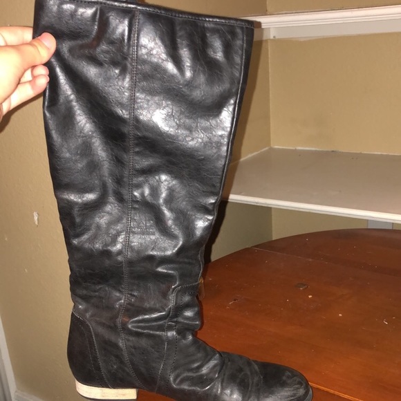 boots - Picture 2 of 2